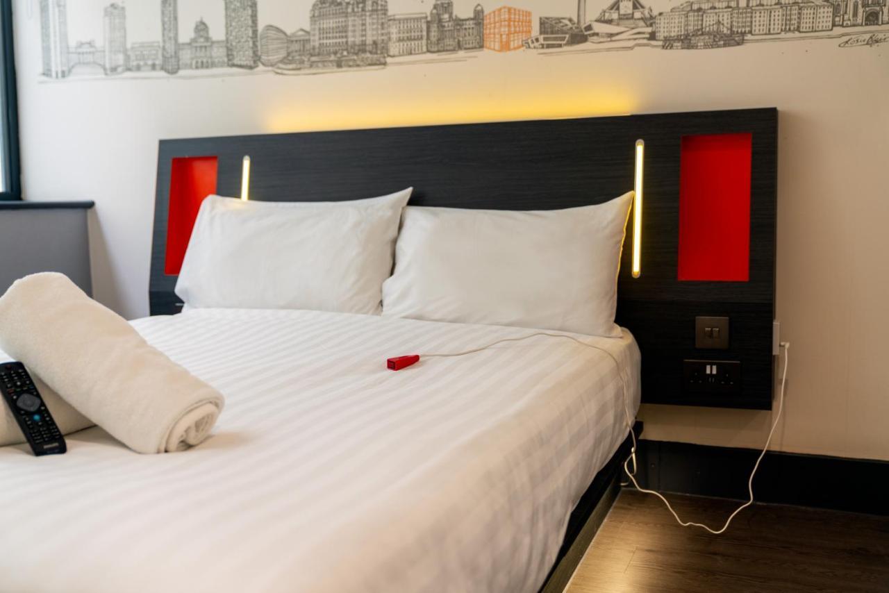 Easyhotel Отель 3*