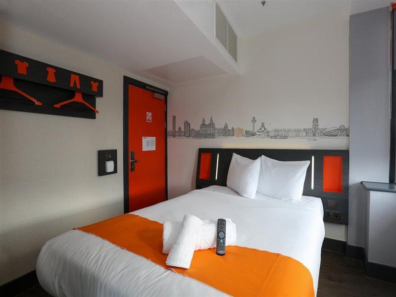 Easyhotel Отель 3*